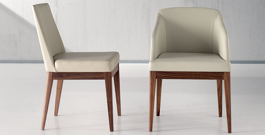 Leonardo L28 armchair - Wood Interiors
